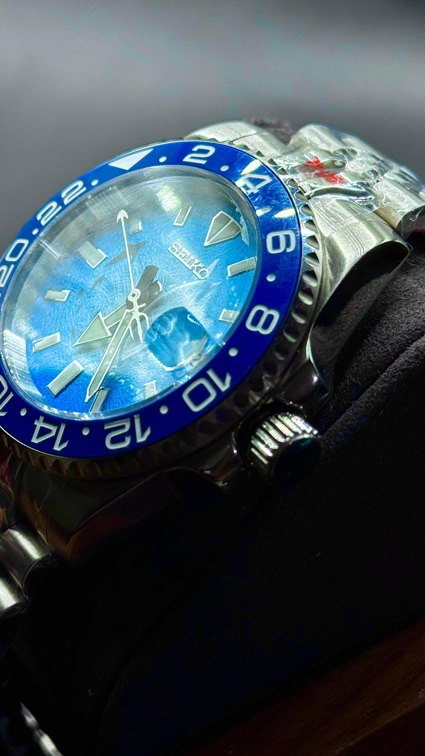 SUBMARINER SHARK